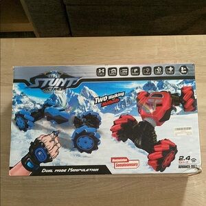 Hyper Stunt 2-sided vehicle